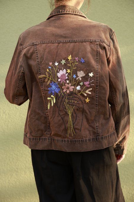 veste en jean marron brodée